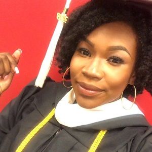 Meet your Posher, Deaja